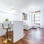 Luxury Princessa & Garage & Cable Tv Channels Apartman *