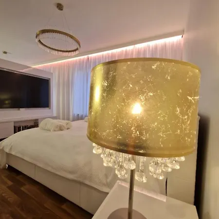 Apartman Luxury Princessa & Garage & Cable Tv Channels *