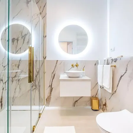 Appartamento Luxury Princessa & Garage & Cable Tv Channels