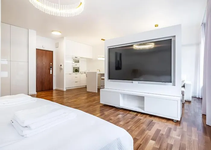 Luxury Princessa & Garage & Cable Tv Channels