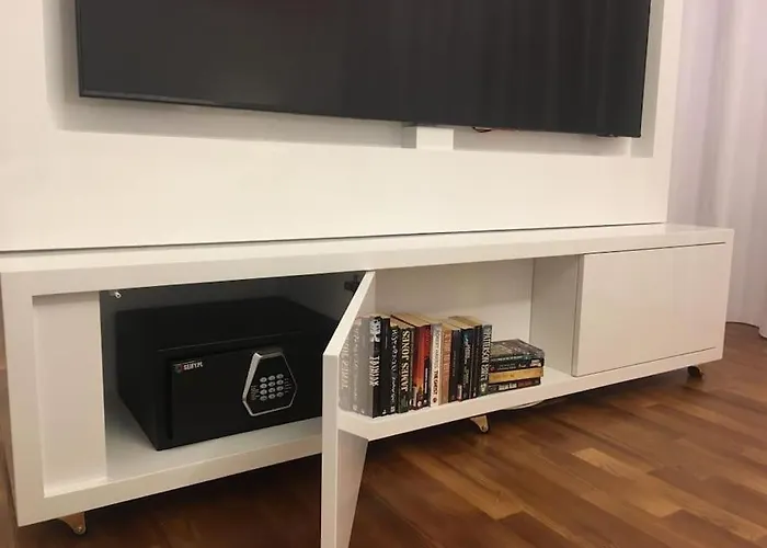 Luxury Princessa & Garage & Cable Tv Channels